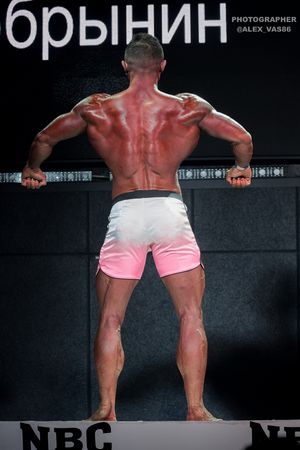 MEN'S PHYSIQUE
